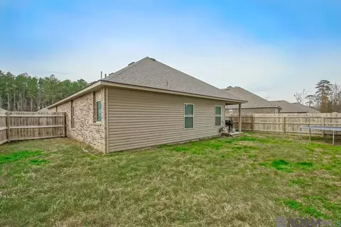 Exterior - 34870 Spring Trails Dr, Walker, LA 70785 photo 3 of 3