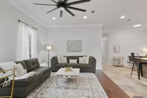 7955 Seville Ct, Baton Rouge, LA 70820