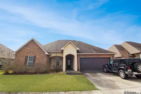 17856 Waterloo Dr, Baton Rouge, LA 70817