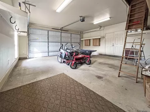 Other - 12395 Pendarvis Ln, Walker, LA 70785 photo 3 of 7