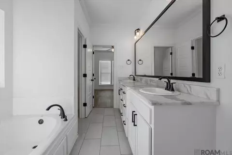 Entry Way - 12760 Jaden Dr, Walker, LA 70785 photo 1 of 1