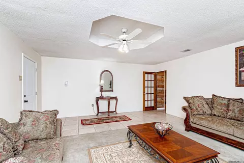 4207 S Morvant Pl, Baker, LA 70714 photo 12
