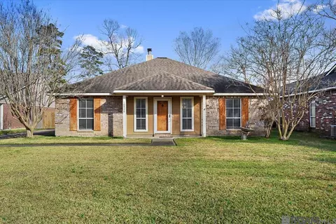 10926 Downey Dr, Central, LA 70739