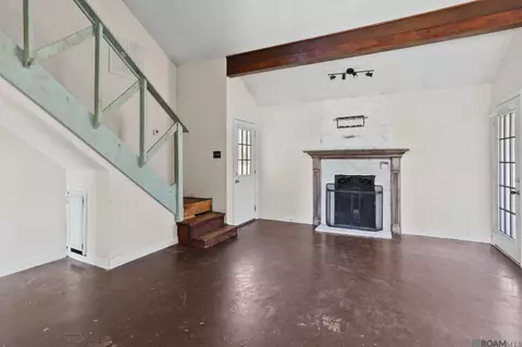 Living - 33300 Nancy Dr, Walker, LA 70785 photo 1 of 3