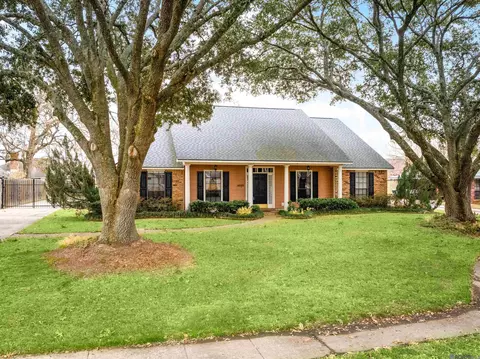 14622 Cottingham Ct, Baton Rouge, LA 70817