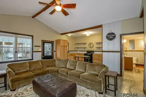 23316 Chene Blanc Ln, Maurepas, LA 70449