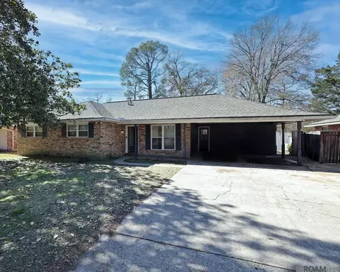 854 W Versailles Dr, Baton Rouge, LA 70819