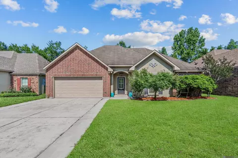 17098 Richmond Dr, Prairieville, LA 70769
