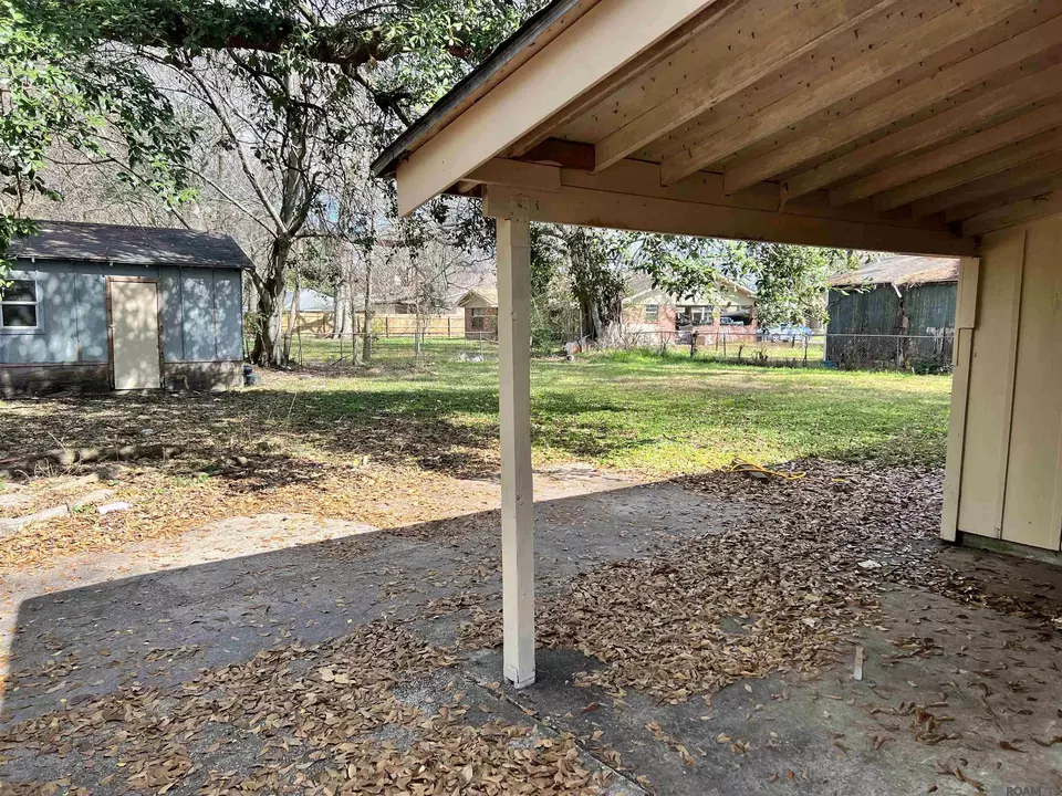  8745 Syble Dr, Baton Rouge, LA 70814 photo 2