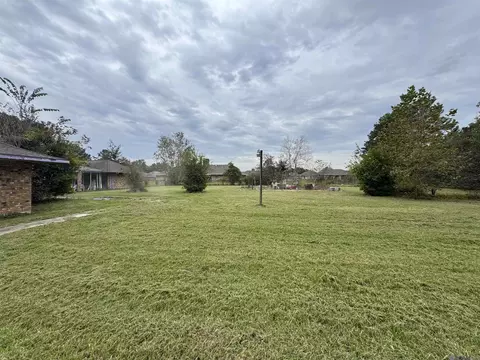 13829 Alba Dr, Baker, LA 70714 photo 4