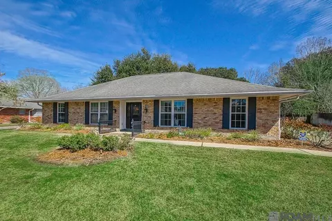 1826 Dahlia St, Baton Rouge, LA 70808