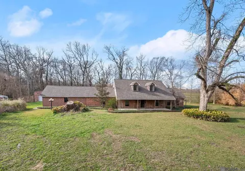 13389 Bluff Rd, Geismar, LA 70734