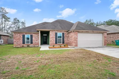 15022 Cross Creek Blvd, Walker, LA 70785