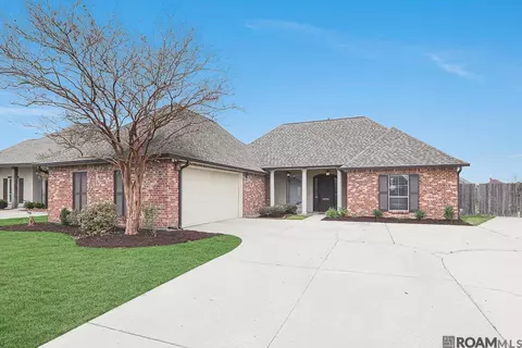 40394 Augustin Ave, Prairieville, LA 70769