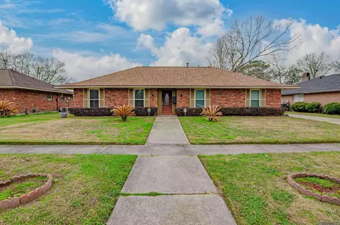 3645 Canyonland Dr, Baton Rouge, LA 70814