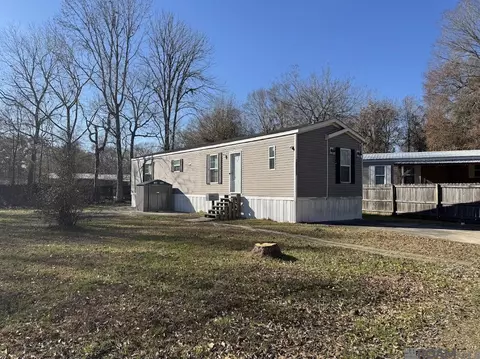 15045 E Beaver Dr, Pride, LA 70770 photo 2