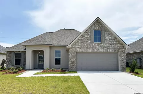 2032 Armwood Ave, Zachary, LA 70791