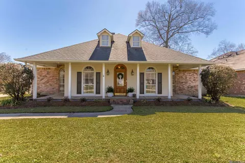 1454 Cottonwood Dr, Denham Springs, LA 70726