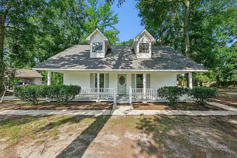 17431 Summerfield Rd N, Prairieville, LA 70769