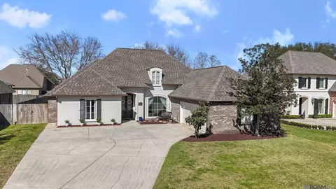 38186 Summerwood Ave, Prairieville, LA 70769