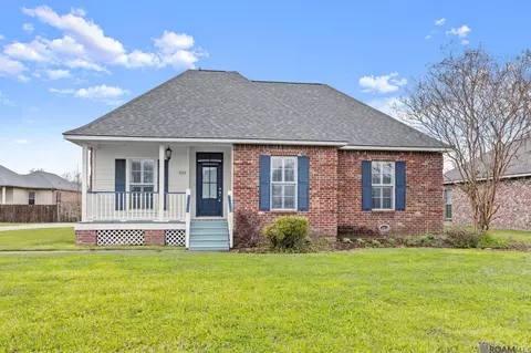 333 Key Largo Dr, Port Allen, LA 70767