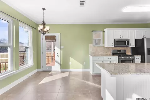 28017 Great Eagle Ave, Walker, LA 70785 photo 9