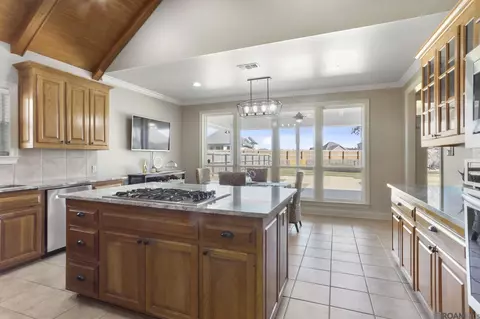 37140 Longwood Ave, Prairieville, LA 70769
