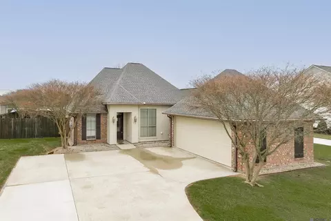 102 Andrew St, New Roads, LA 70760