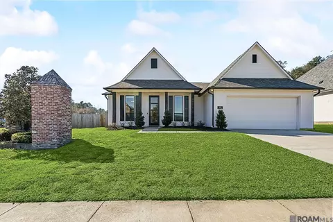 6278 Wood Wren Dr, Baton Rouge, LA 70817