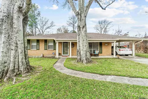 244 E Parkland Dr, Baton Rouge, LA 70806