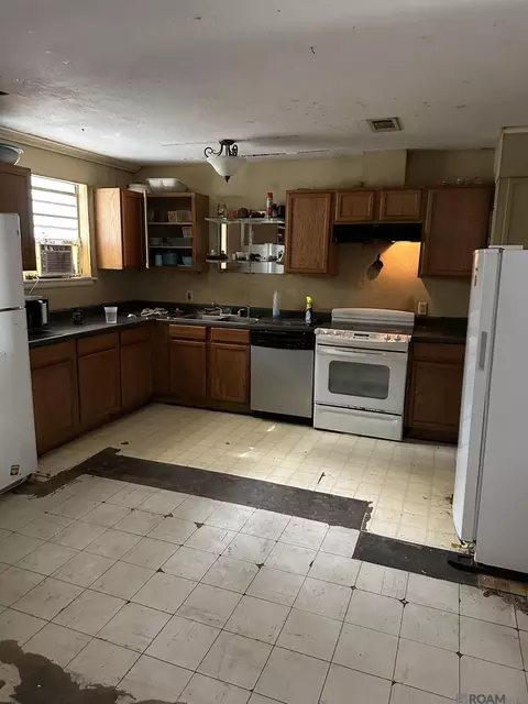 1800 Pineview Rd, Mandeville, LA 70471 photo 4