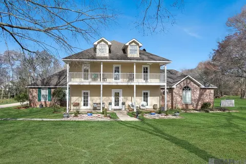 11981 Indigo Dr, Saint Francisville, LA 70775