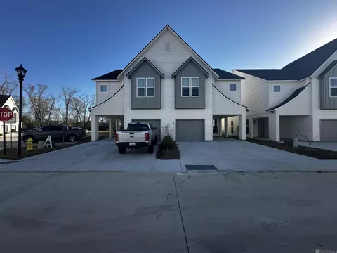 5503 Clearbrook Dr, Baton Rouge, LA 70820