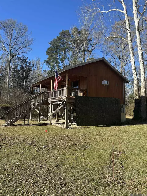 12237 Burns Ln, Clinton, LA 70722