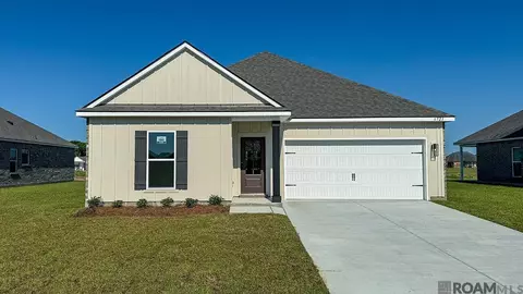 6923 Midway St, Zachary, LA 70791