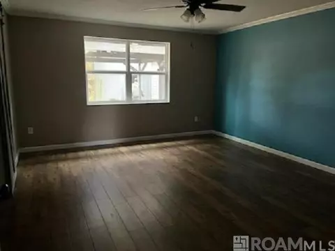 Living - 12828 Ina Dr, Walker, LA 70785 photo 2 of 2