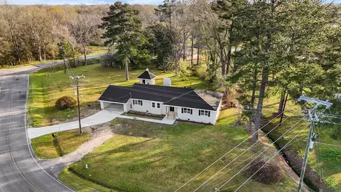 22062 Samuels Rd, Zachary, LA 70791
