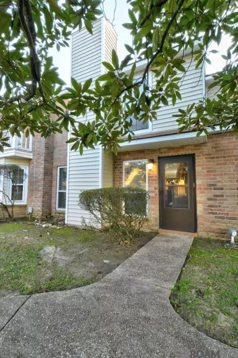 9721 Siegen Ln, Baton Rouge, LA 70810