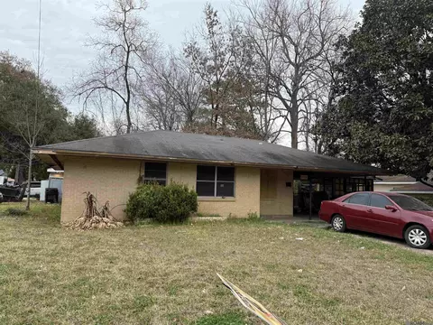 4424 Mcclelland Ct, Baton Rouge, LA 70805