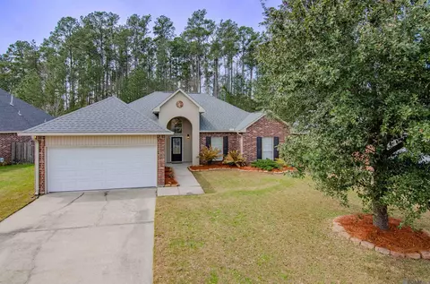 26313 Millstone Dr, Denham Springs, LA 70726