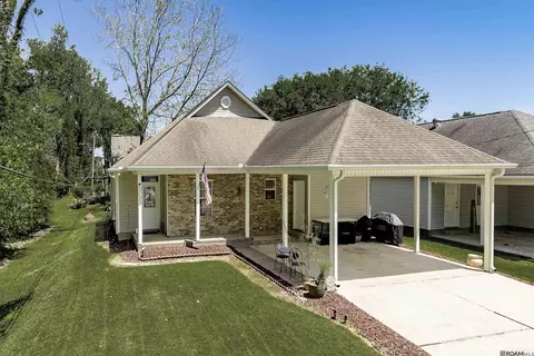 3033 Myrtle Grove Dr, Baton Rouge, LA 70810
