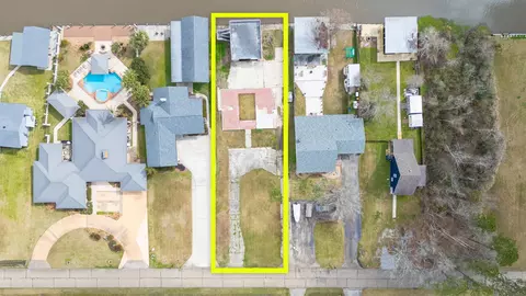 20406 Fairway Dr, Springfield, LA 70462 photo 1