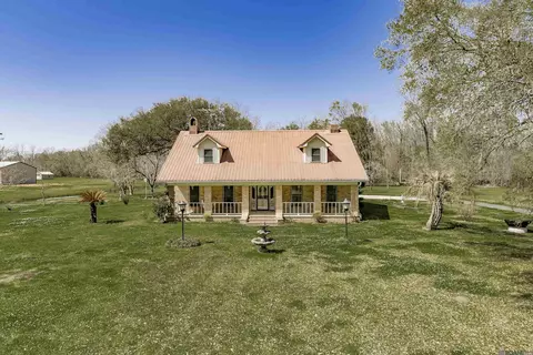 43406 Panama Rd, Sorrento, LA 70778