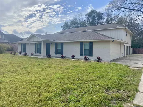 4310 Bluebonnet Rd, Baton Rouge, LA 70809
