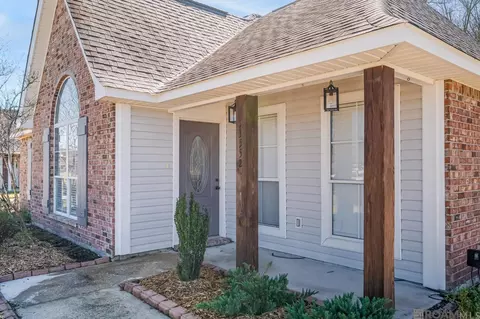 13552 S Trace Dr, Walker, LA 70785 photo 2