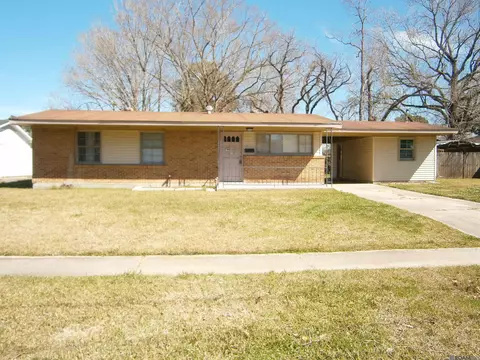 6134 Silverleaf Ave, Baton Rouge, LA 70812
