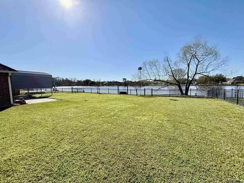 Exterior - 12472 Winter Ridge Dr, Walker, LA 70785 photo 2 of 3