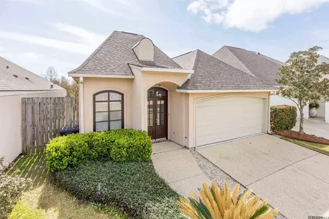 2346 Dawsons Creek Ln, Baton Rouge, LA 70808