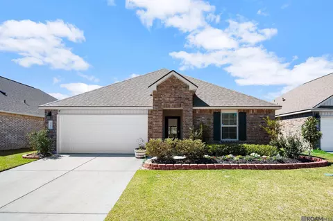 8269 Rosemary Ave, Denham Springs, LA 70726