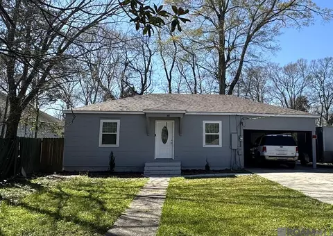 307 Plymouth St, Denham Springs, LA 70726